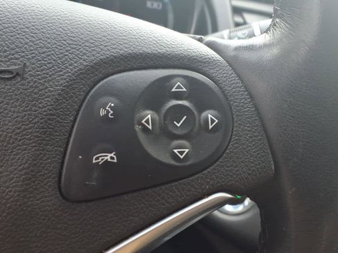 Used 2016 Chevrolet Impala LTZ w/ Enhanced Convenience Package image 18