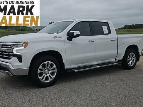 Used 2024 Chevrolet Silverado 1500 LTZ AWD/4WD image 4