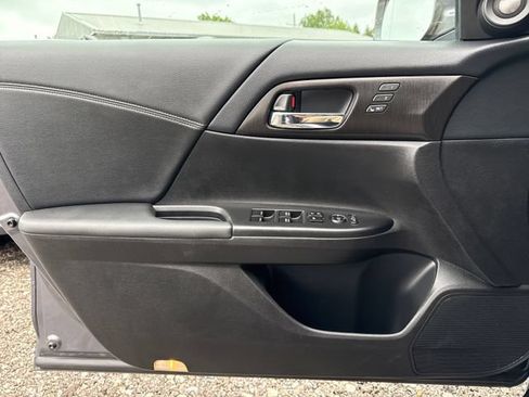 Used 2013 Honda Accord EX-L image 22