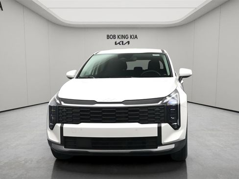 New 2026 Kia Sportage LX FWD image 11