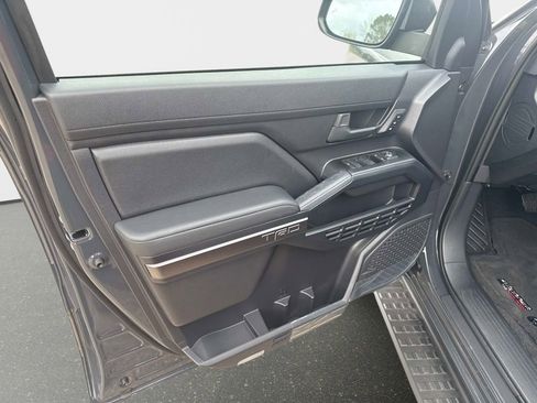 New 2026 Toyota 4Runner TRD Off-Road Premium image 17