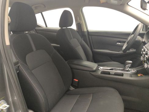 Used 2024 Nissan Sentra SV image 21