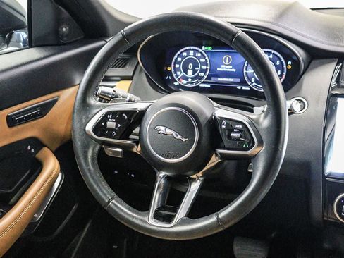 Used 2022 Jaguar E-PACE SE AWD/4WD image 17