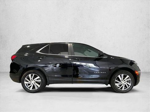 Used 2023 Chevrolet Equinox LT AWD/4WD image 5