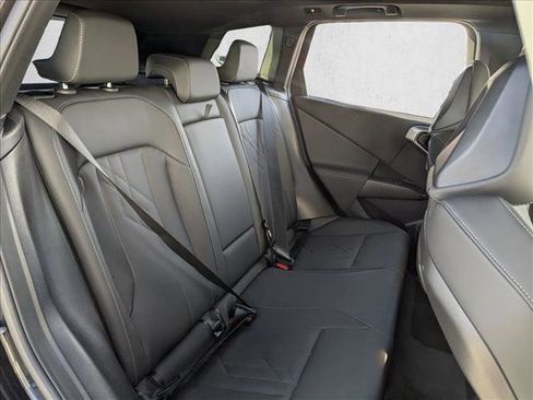 Used 2025 BMW X3 xDrive30i w/ Premium Package image 19