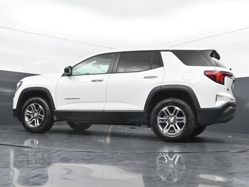 Used 2026 GMC Terrain Elevation FWD image 37