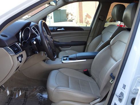 Used 2014 Mercedes-Benz ML 350 4MATIC image 7