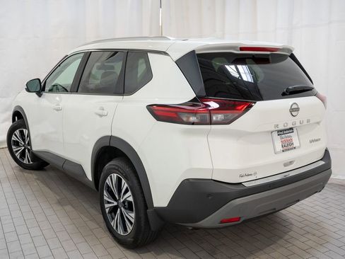 Certified 2023 Nissan Rogue SV w/ SV Premium B Package image 3