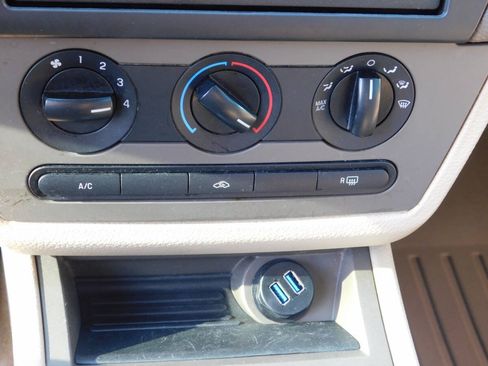 Used 2008 Ford Fusion S FWD image 14