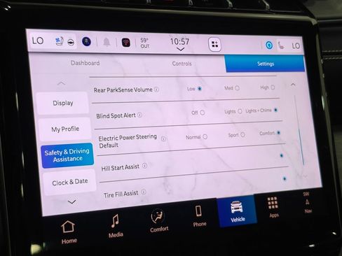 Used 2024 Jeep Grand Cherokee L Limited w/ Luxury Tech Group II image 59