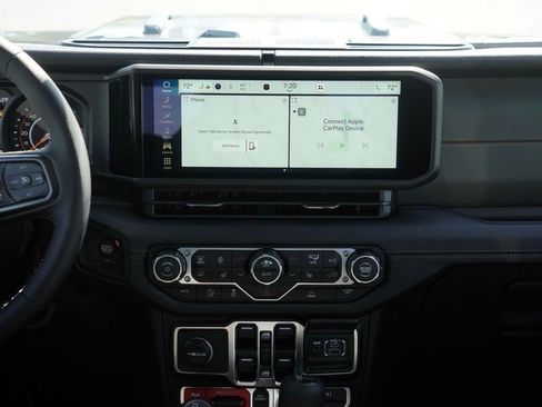 New 2026 Jeep Gladiator Mojave image 24