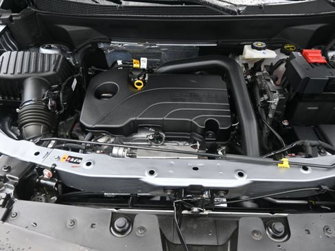 Used 2026 Chevrolet Equinox LT FWD image 22