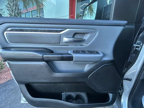 Used 2019 RAM 1500 Big Horn AWD/4WD image 18