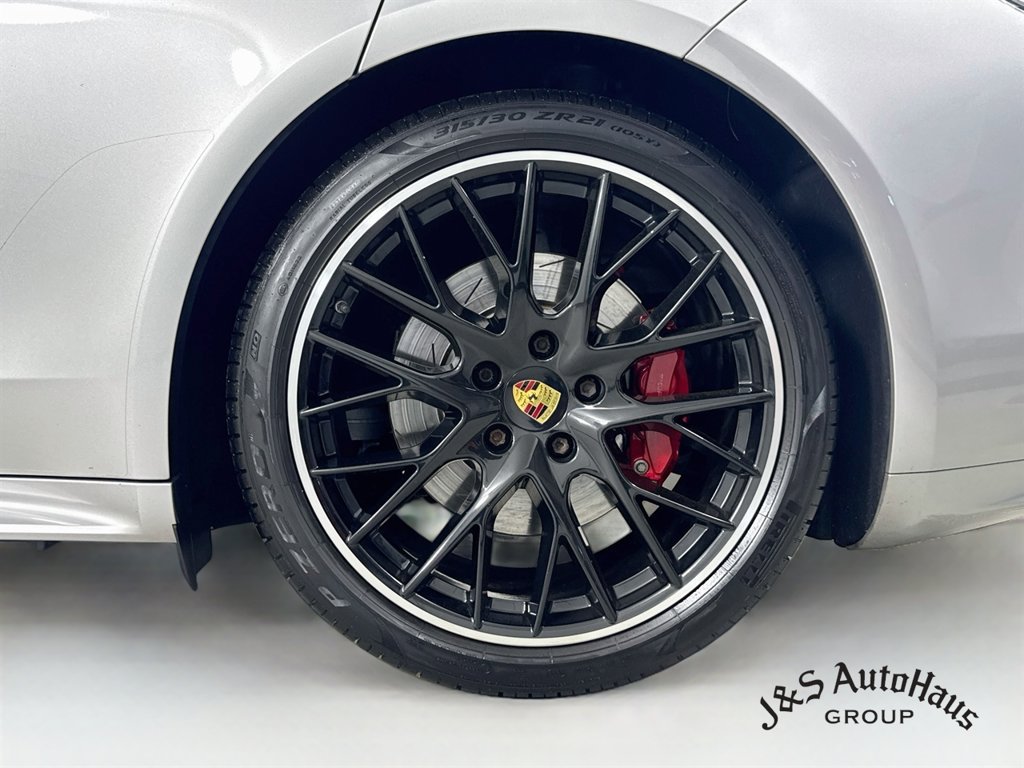Used 2020 Porsche Panamera GTS w/ Premium Package Plus AWD/4WD image 40