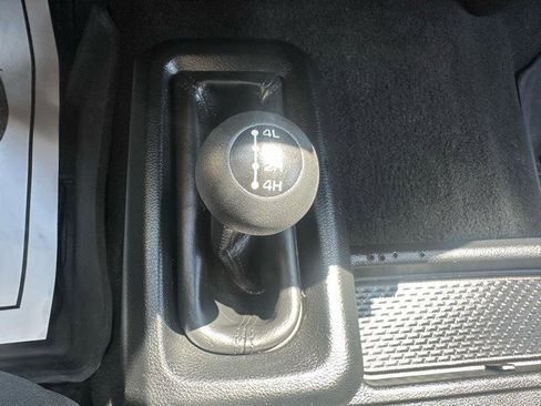 Used 2023 RAM 2500 Tradesman AWD/4WD image 18