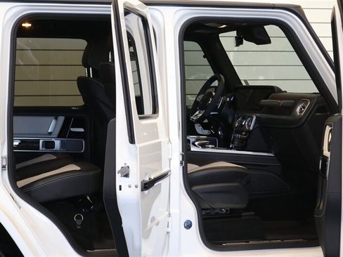 Used 2024 Mercedes-Benz G 63 AMG 4MATIC image 29
