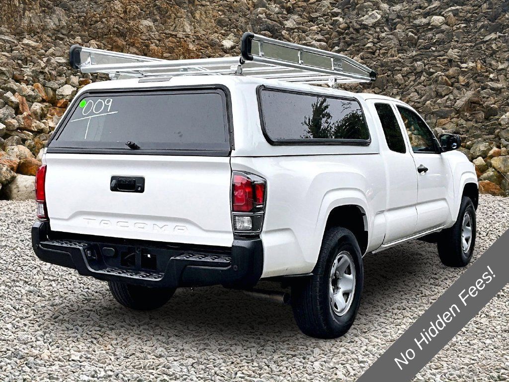Used 2022 Toyota Tacoma SR RWD image 2