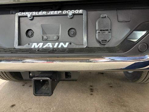 Used 2026 RAM 1500 Big Horn AWD/4WD image 10