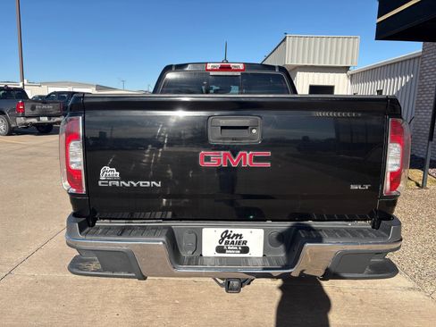Used 2016 GMC Canyon SLT image 10