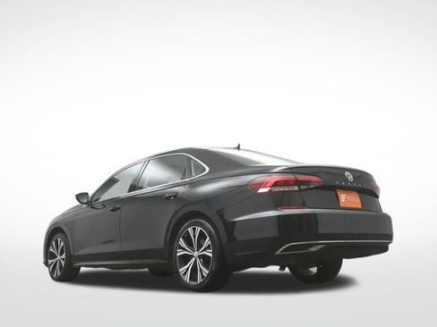 Used 2020 Volkswagen Passat 2.0T SEL image 35