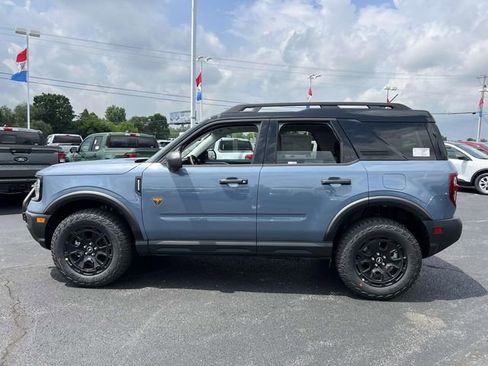 New 2025 Ford Bronco Sport Badlands w/ Sasquatch Badlands Package AWD/4WD image 4
