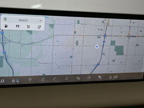 New 2026 Nissan Armada Platinum image 10