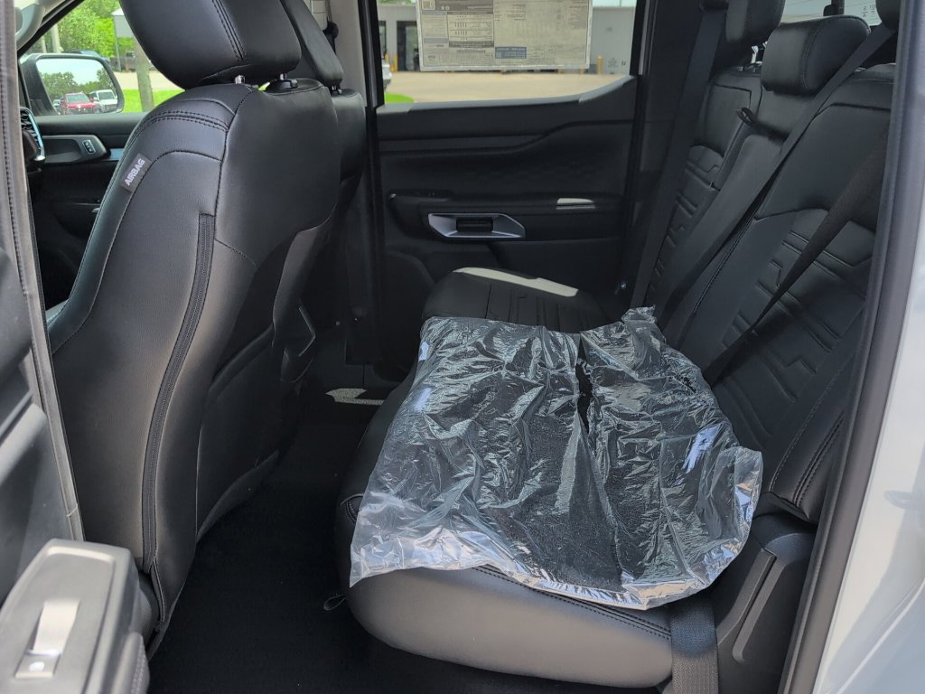 New 2026 Ford Ranger Lariat w/ Black Appearance Package AWD/4WD image 11