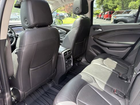 Used 2019 Buick Envision Essence AWD/4WD image 12