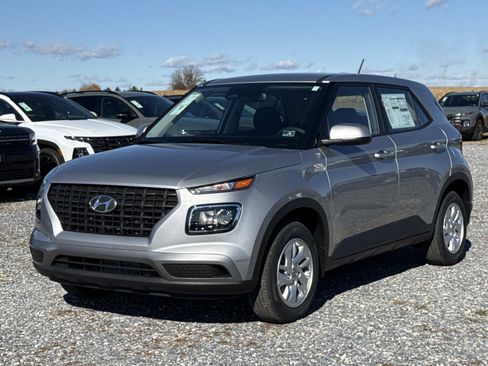 New 2026 Hyundai Venue SE image 15