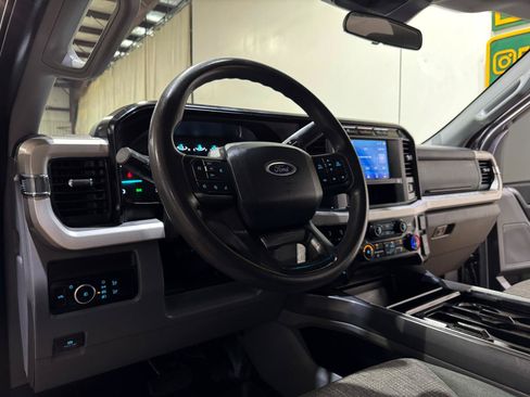 Used 2024 Ford F250 XLT AWD/4WD image 10