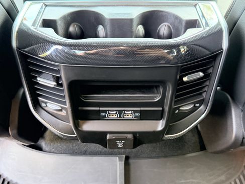Used 2021 RAM 1500 Laramie w/ Sport Appearance Package AWD/4WD image 16