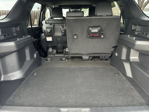 New 2026 Toyota 4Runner TRD Off-Road Premium AWD/4WD image 17