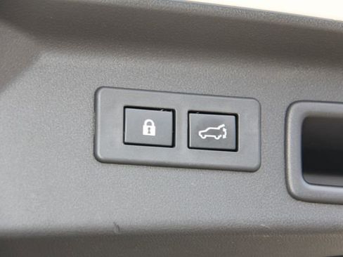 Used 2025 Subaru Forester Limited AWD/4WD image 31