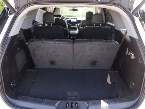 Used 2021 Ford Explorer Limited w/ Hybrid Equipment Group 310A AWD/4WD image 7