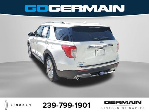 Used 2021 Ford Explorer Limited w/ Equipment Group 301A RWD image 9
