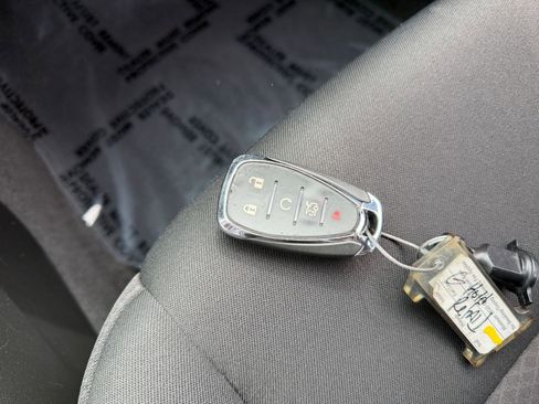 Used 2023 Chevrolet Malibu LT FWD image 21