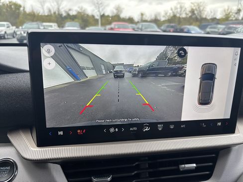 Used 2025 Ford Explorer Active w/ Active Comfort Package image 27