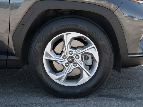 Used 2023 Hyundai Tucson SEL FWD image 12