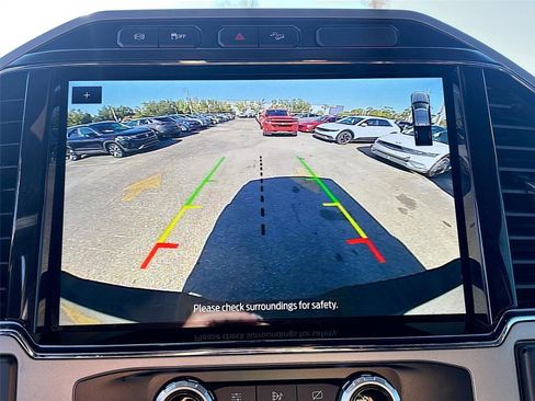 Used 2022 Ford F250 Lariat w/ Lariat Value Package image 15