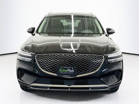 Used 2025 Genesis GV70 2.5T AWD/4WD image 2