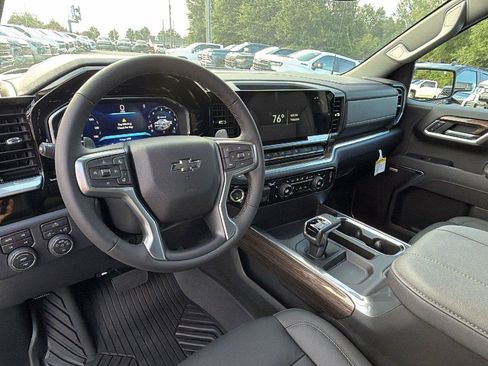 New 2026 Chevrolet Silverado 1500 RST AWD/4WD image 3