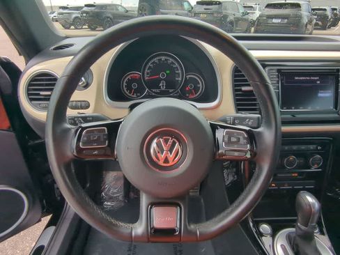 Used 2019 Volkswagen Beetle 2.0T Final Edition SEL FWD image 20