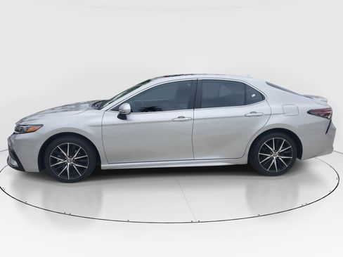 Certified 2024 Toyota Camry SE w/ Convenience Package FWD image 6