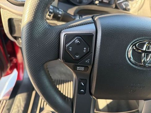 Certified 2022 Toyota Tacoma TRD Off-Road w/ Technology Package image 17