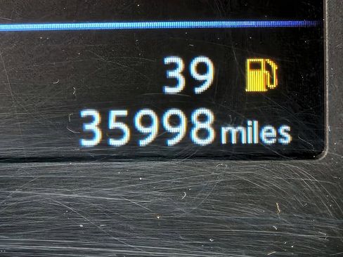 Used 2020 Nissan Rogue SV image 29