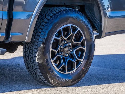 Used 2019 Ford F150 XLT w/ Equipment Group 302A Luxury image 4