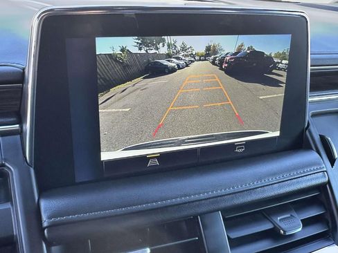 Used 2022 Chevrolet Tahoe Z71 image 11