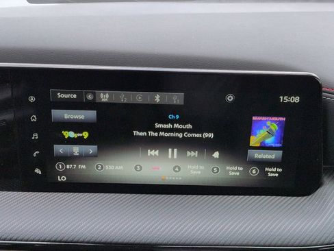 Used 2025 Nissan Kicks SR FWD image 19
