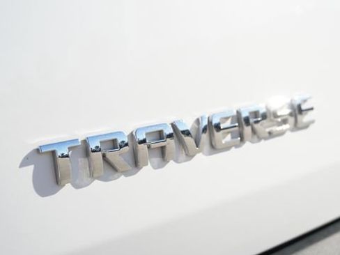 Used 2023 Chevrolet Traverse LT FWD image 13