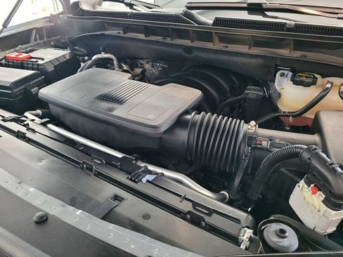 Certified 2025 Cadillac Escalade Premium Luxury AWD/4WD image 27